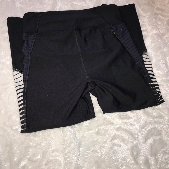 Under Armour 3/4 leggings - Picture 5 of 5